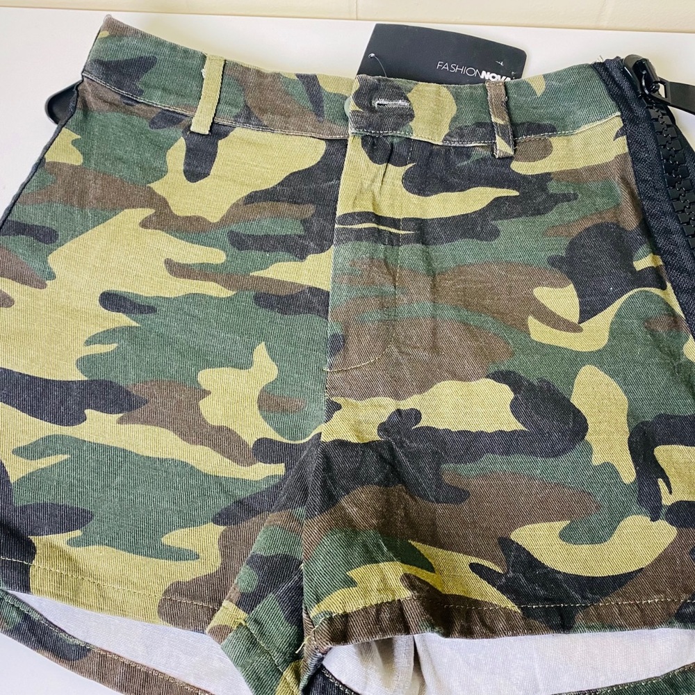 FashionNova Mini Skirt